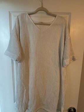 Eileen Fisher Cream Short-Sleeve V-Neck Tunic with Subtle Stripes